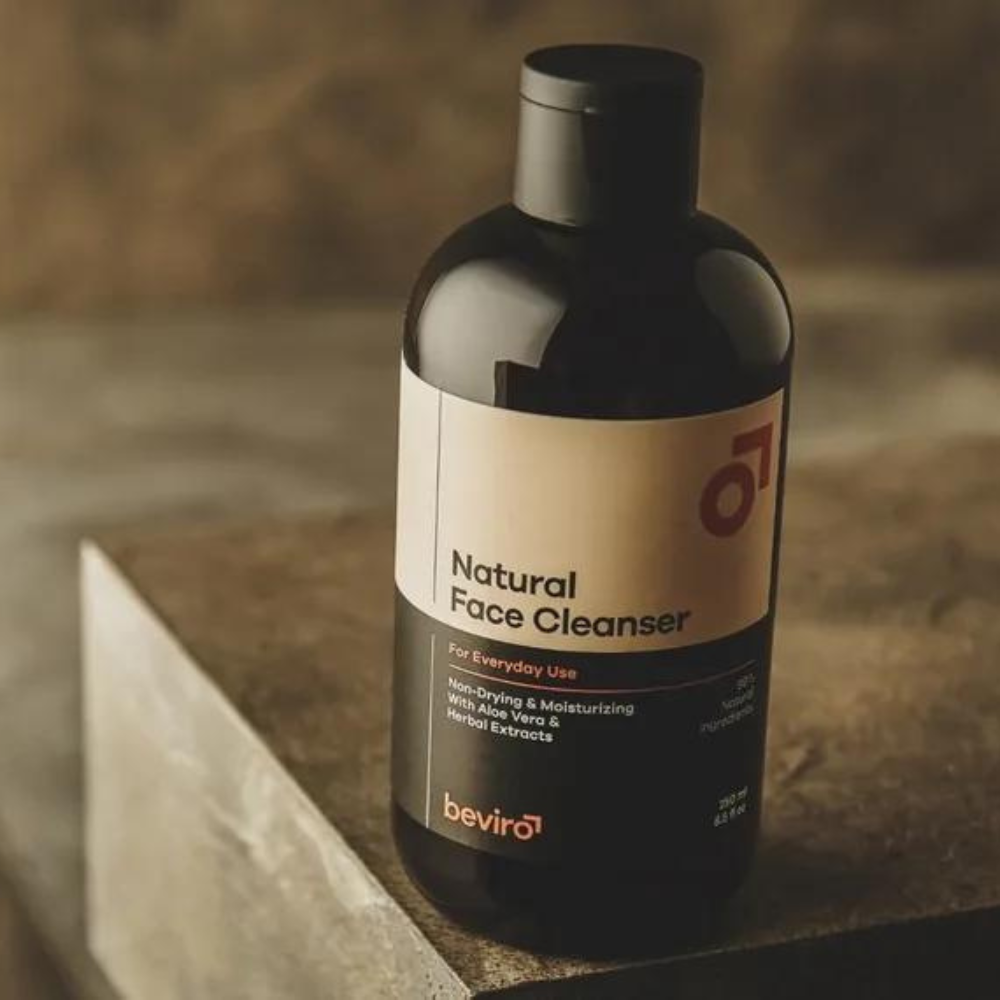 Kasvojenpesuaine Natural 250 ml