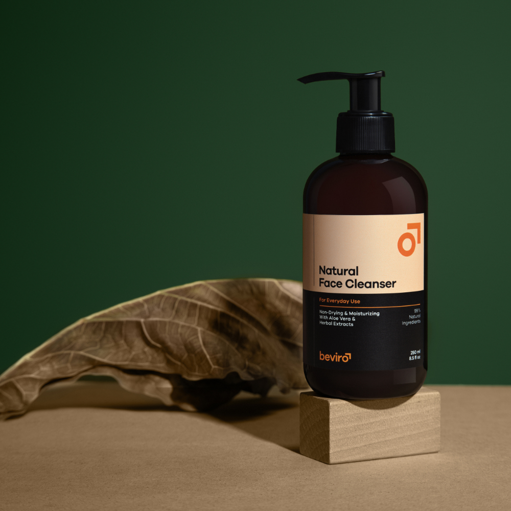 Kasvojenpesuaine Natural 250 ml