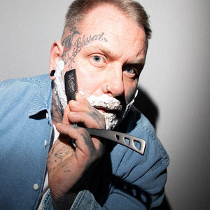 Straight Razor Clean Cut