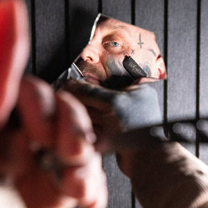 Straight Razor Clean Cut